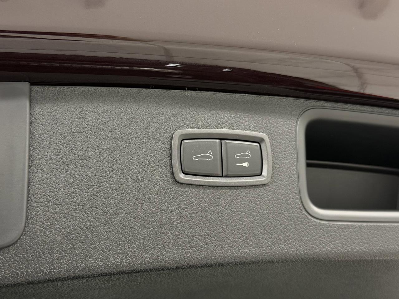 2026 Porsche Macan S Newark DE
