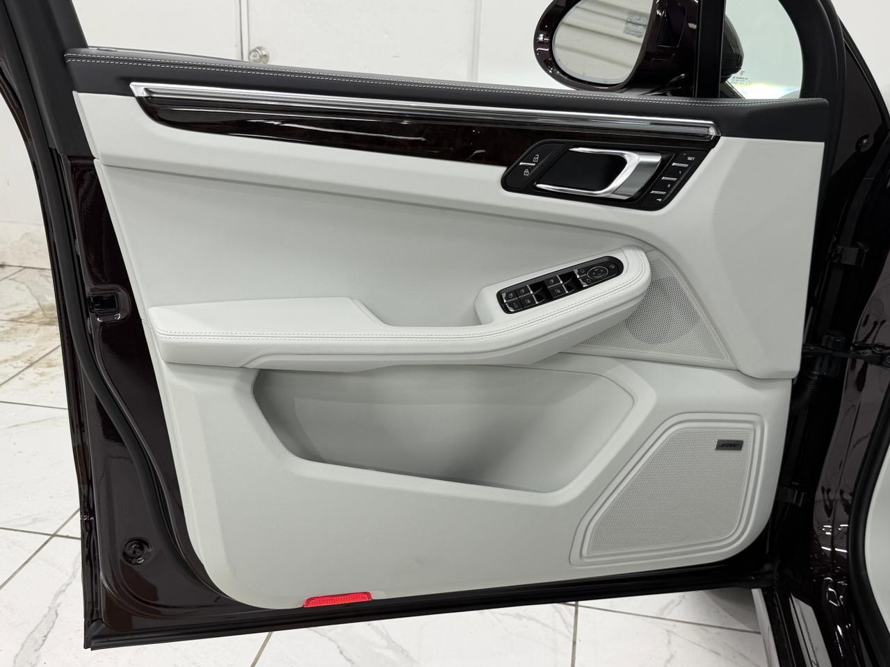 2026 Porsche Macan S Newark DE
