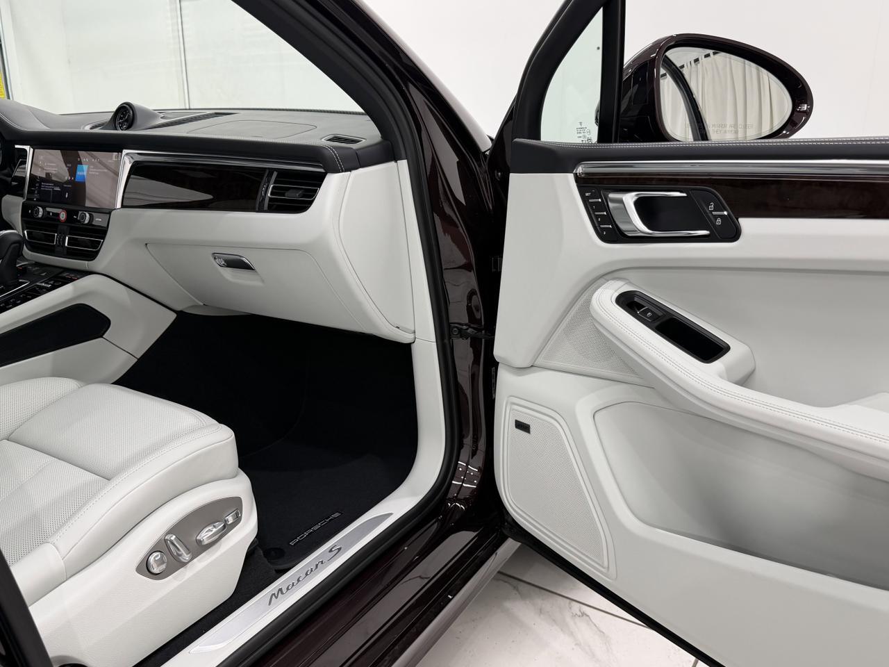2026 Porsche Macan S Newark DE