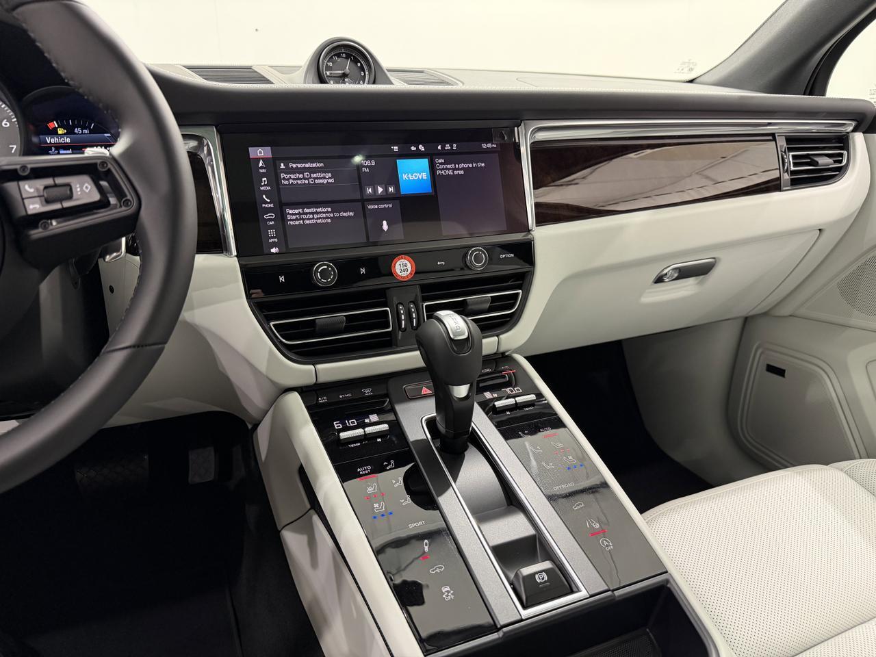 2026 Porsche Macan S Newark DE