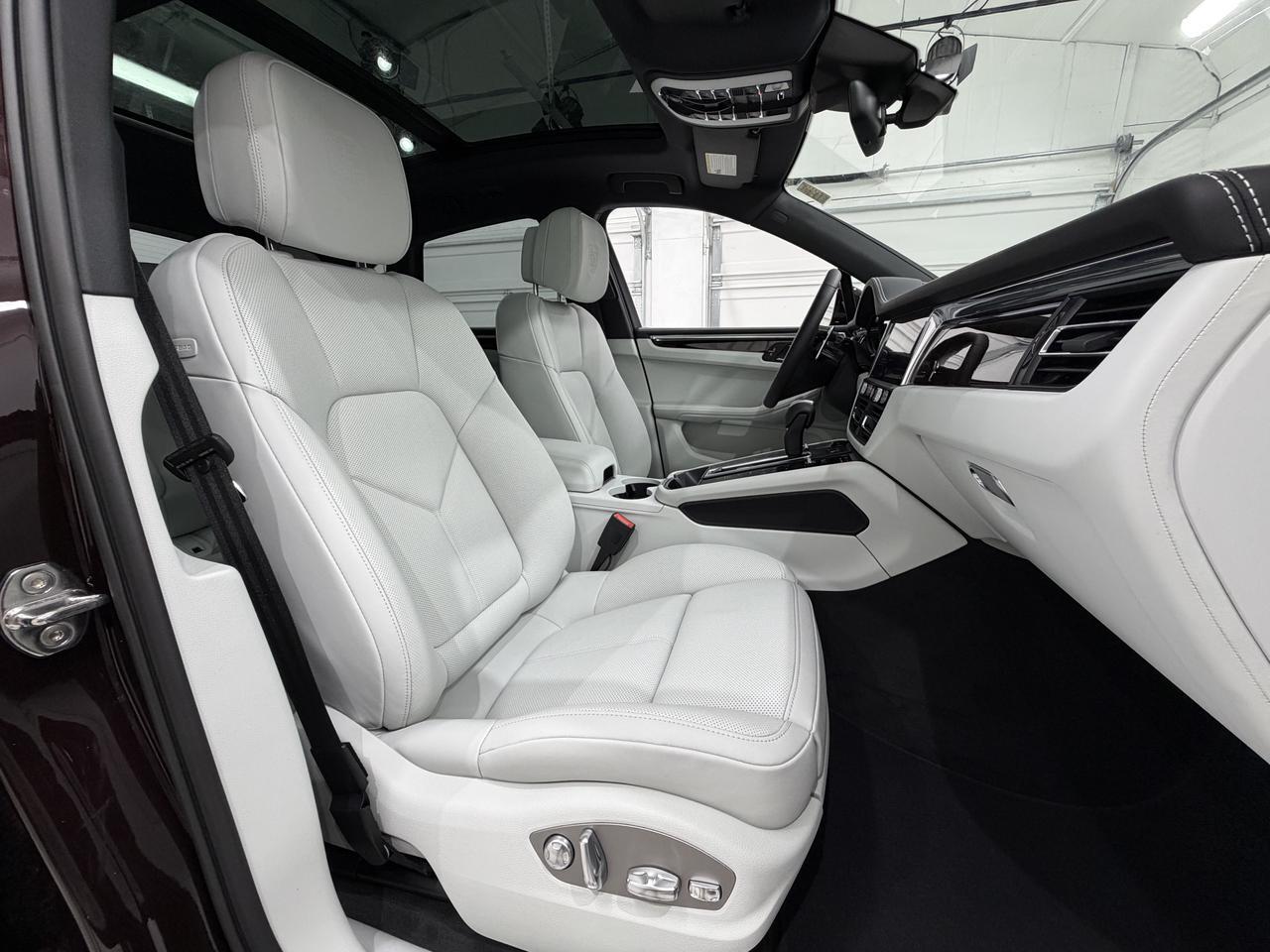 2026 Porsche Macan S Newark DE