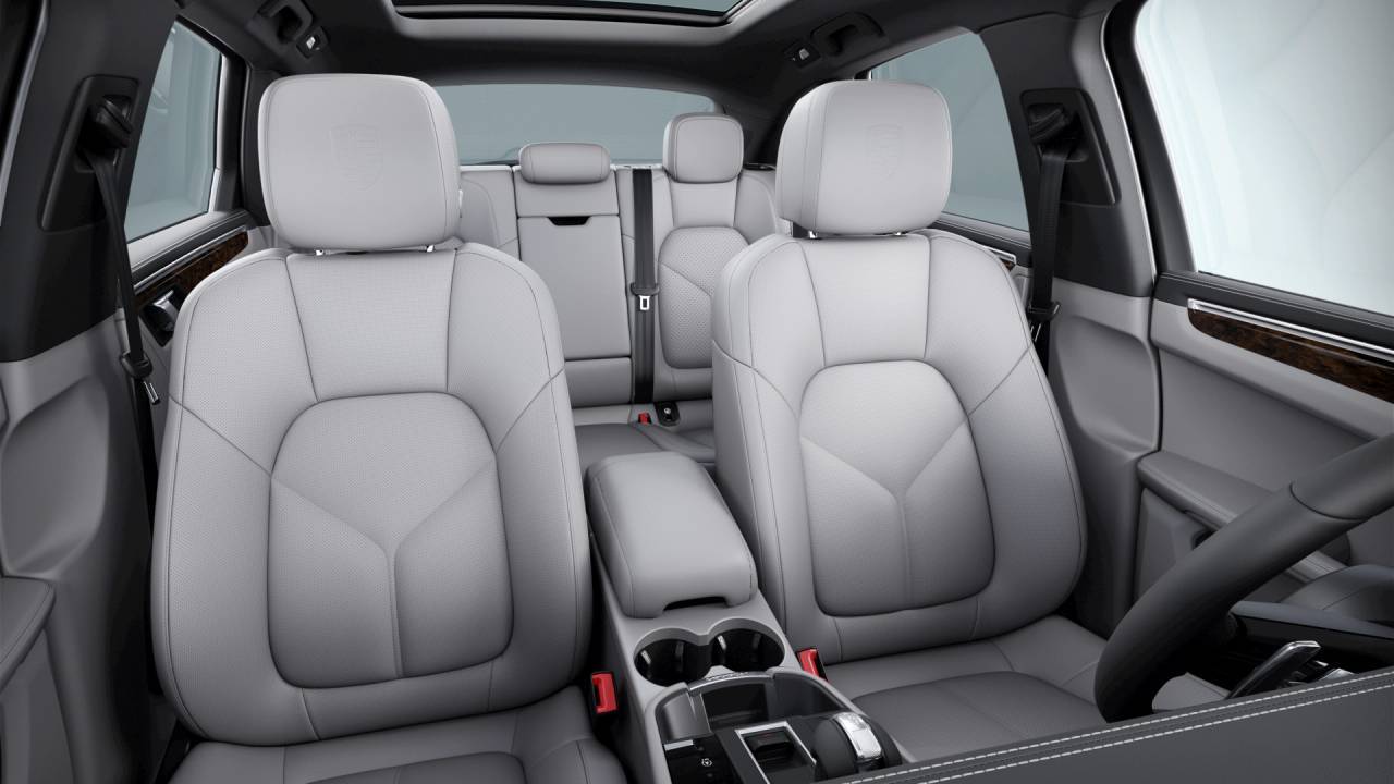 2026 Porsche Macan S Newark DE