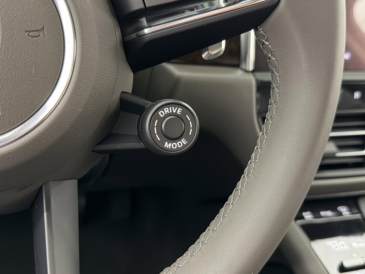 2026 Porsche Macan S Newark DE