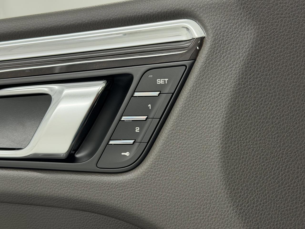 2026 Porsche Macan S Newark DE