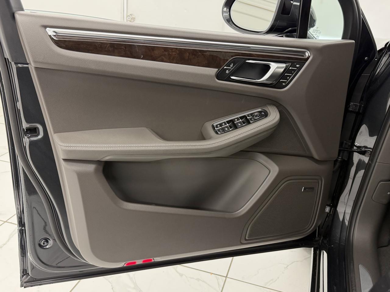 2026 Porsche Macan S Newark DE