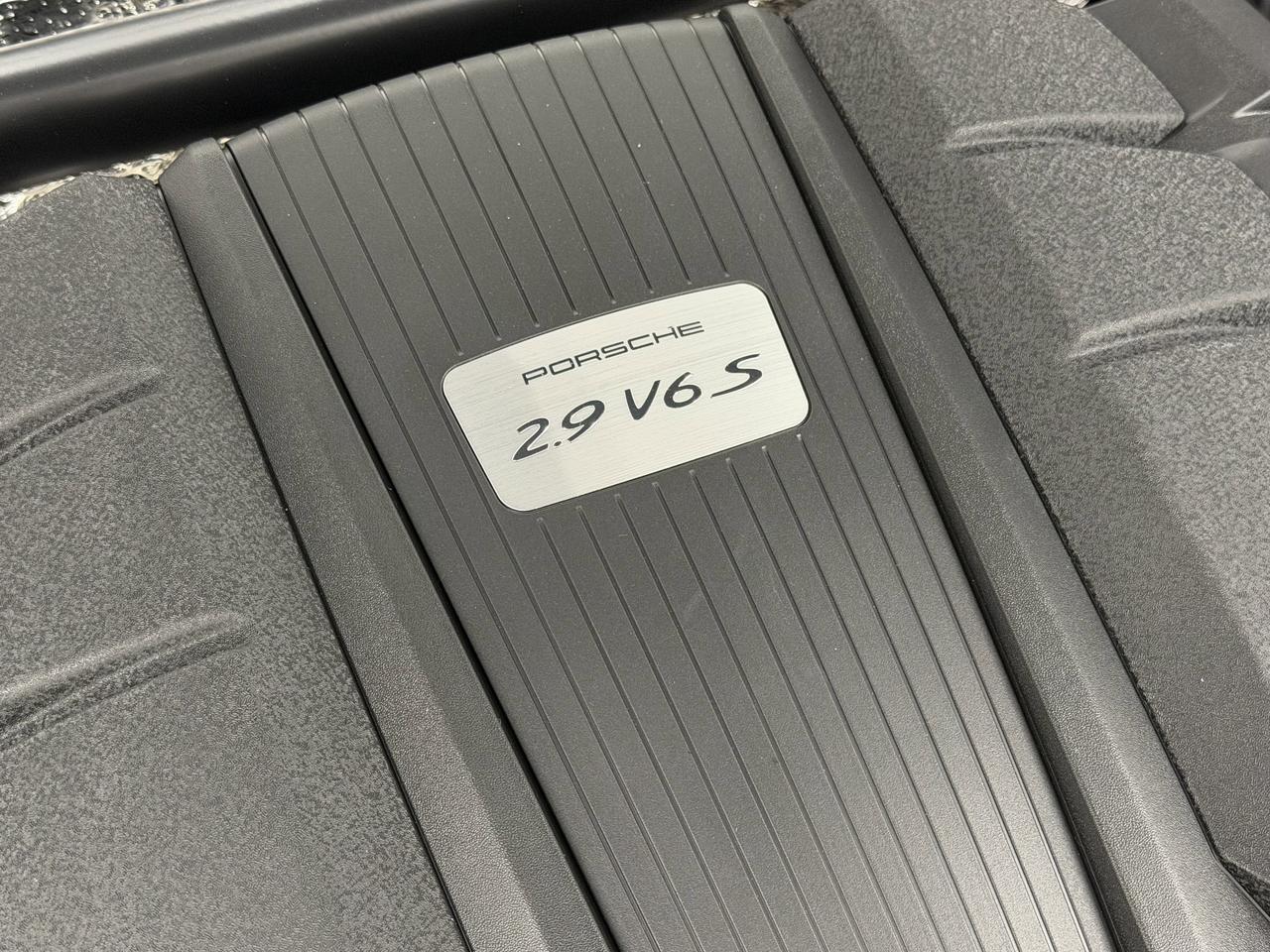 2026 Porsche Macan S Newark DE