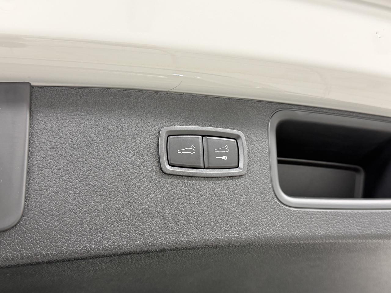 2026 Porsche Macan S Newark DE