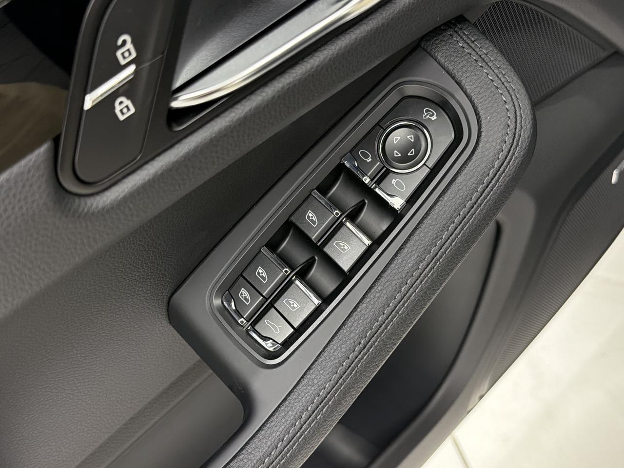 2026 Porsche Macan S Newark DE