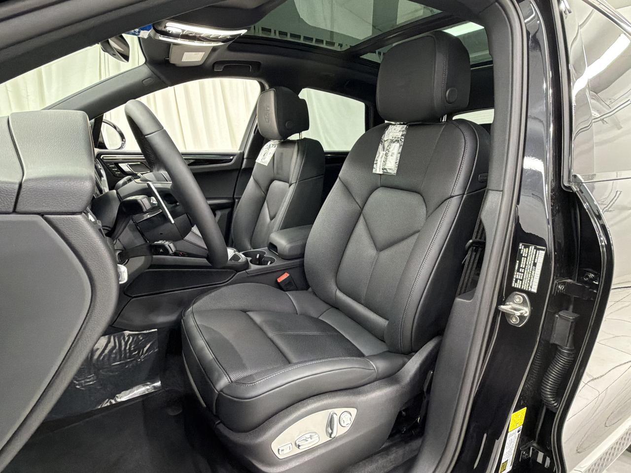 2026 Porsche Macan S Newark DE