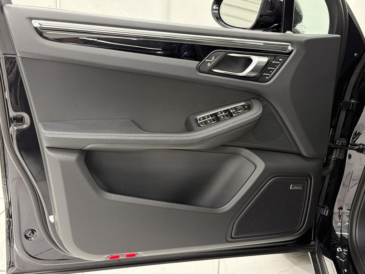 2026 Porsche Macan S Newark DE