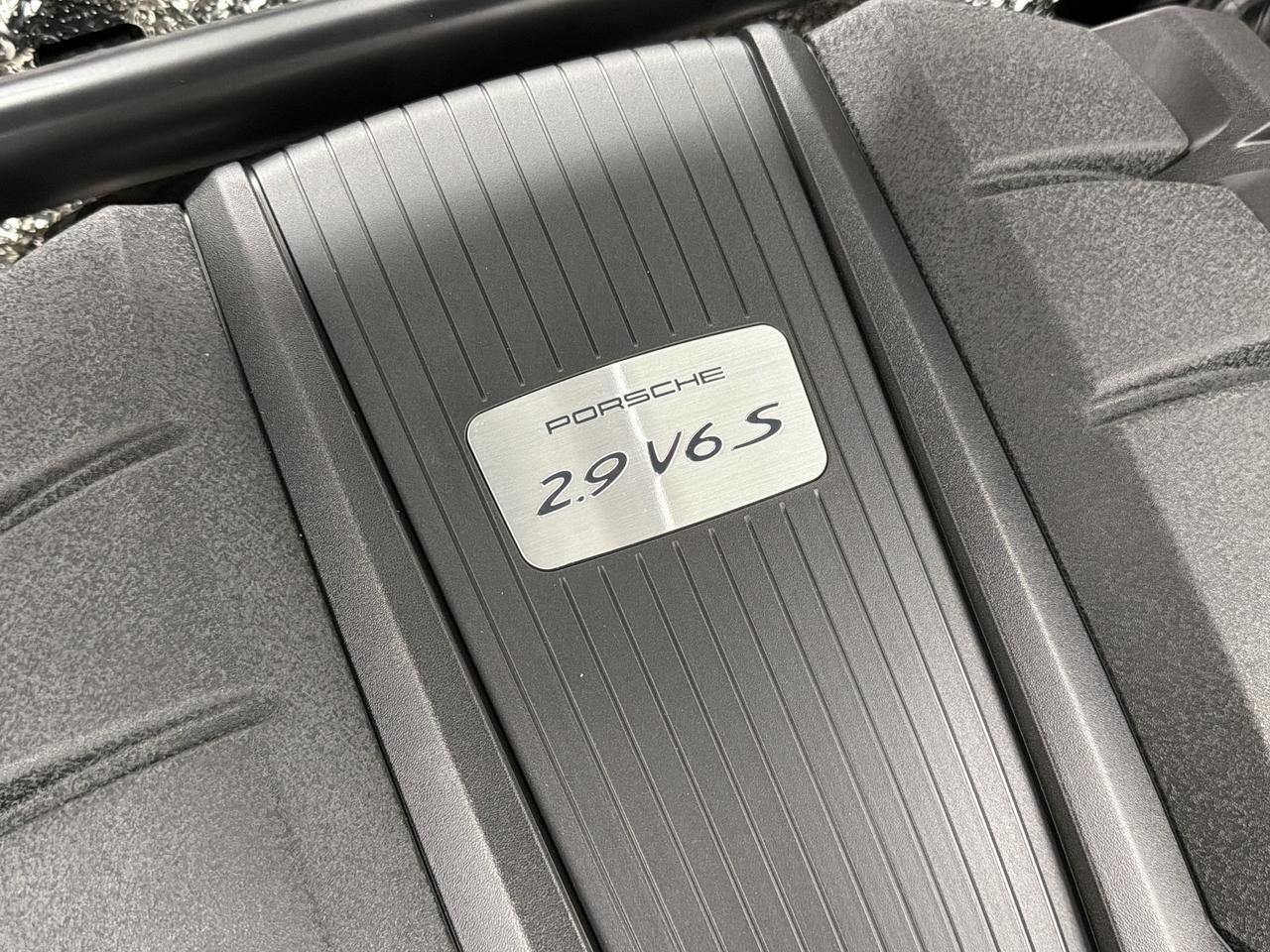 2026 Porsche Macan S Newark DE