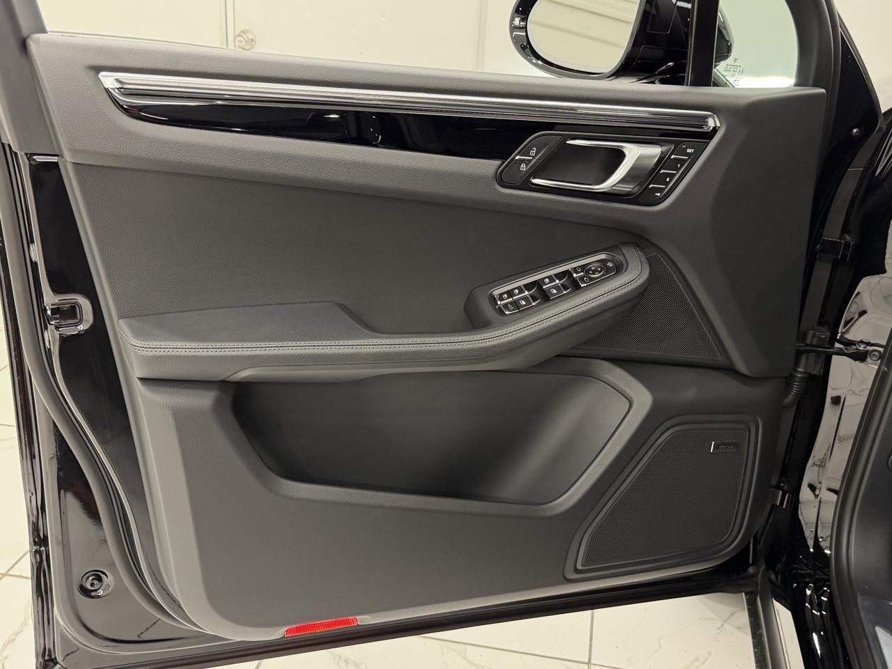 2026 Porsche Macan S Newark DE