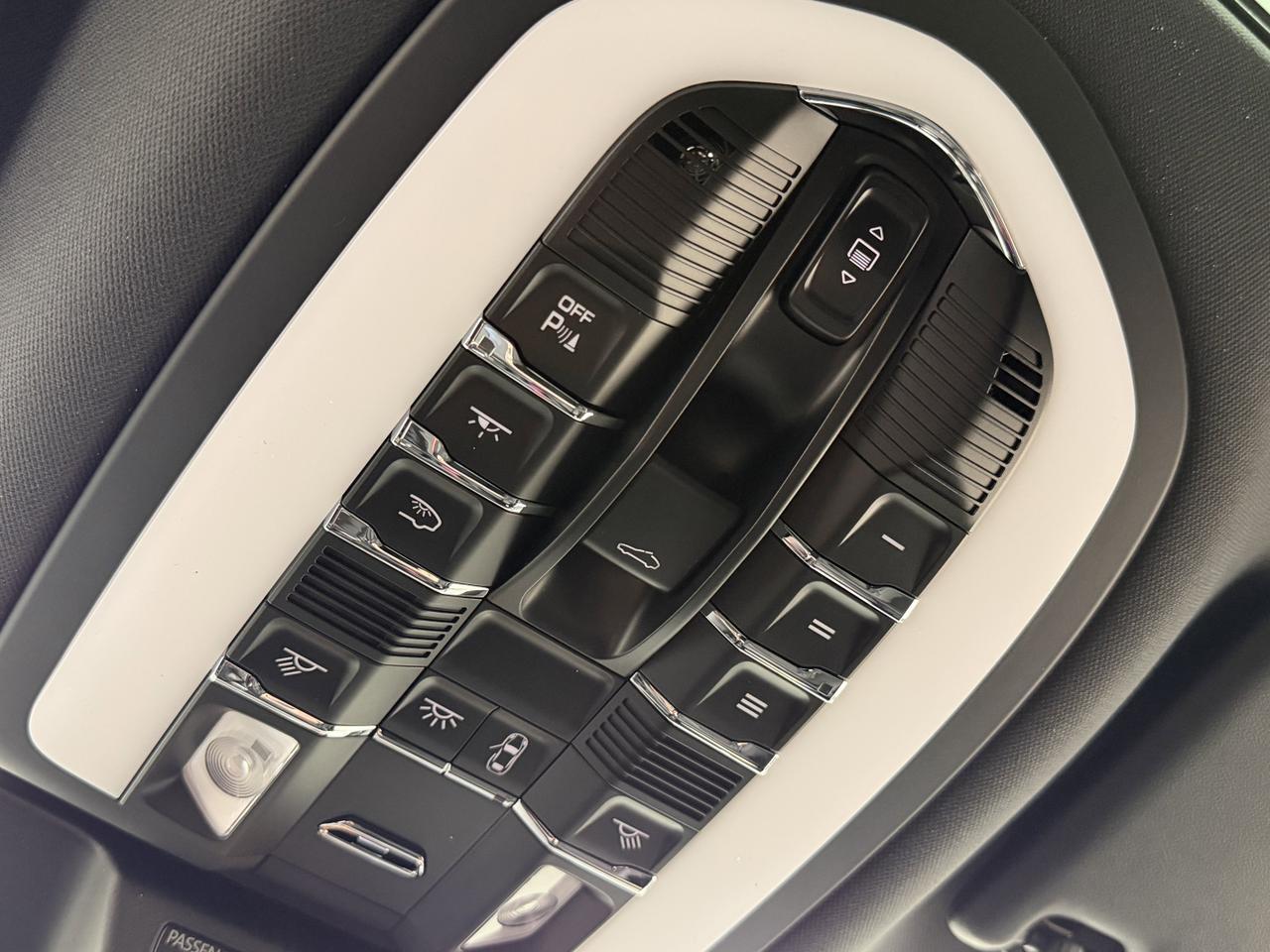 2026 Porsche Macan S Newark DE