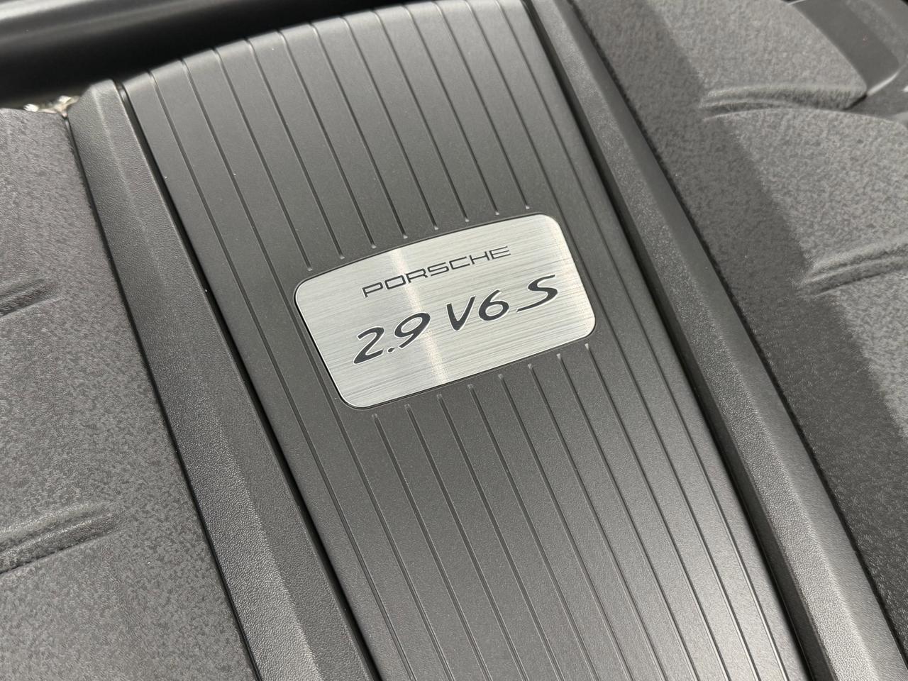 2026 Porsche Macan S Newark DE