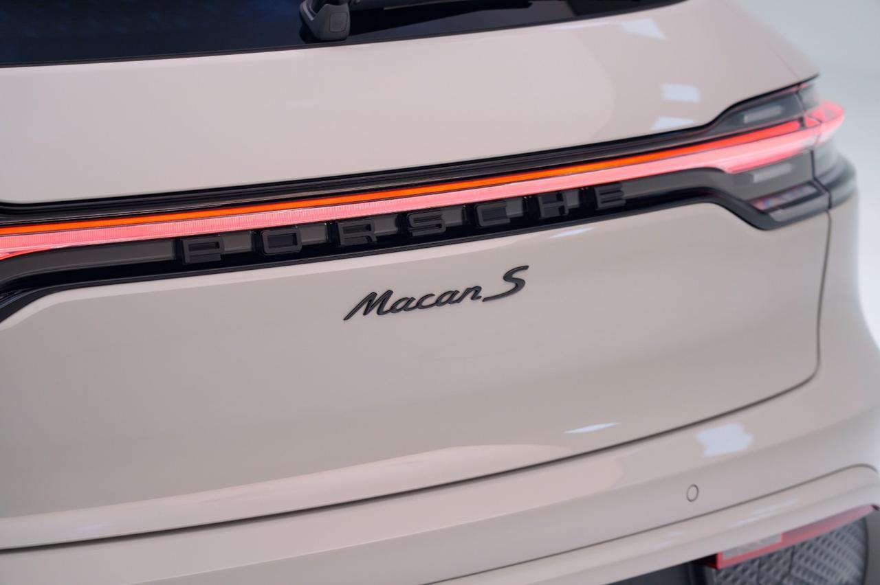 2026 Porsche Macan S Pompano Beach FL