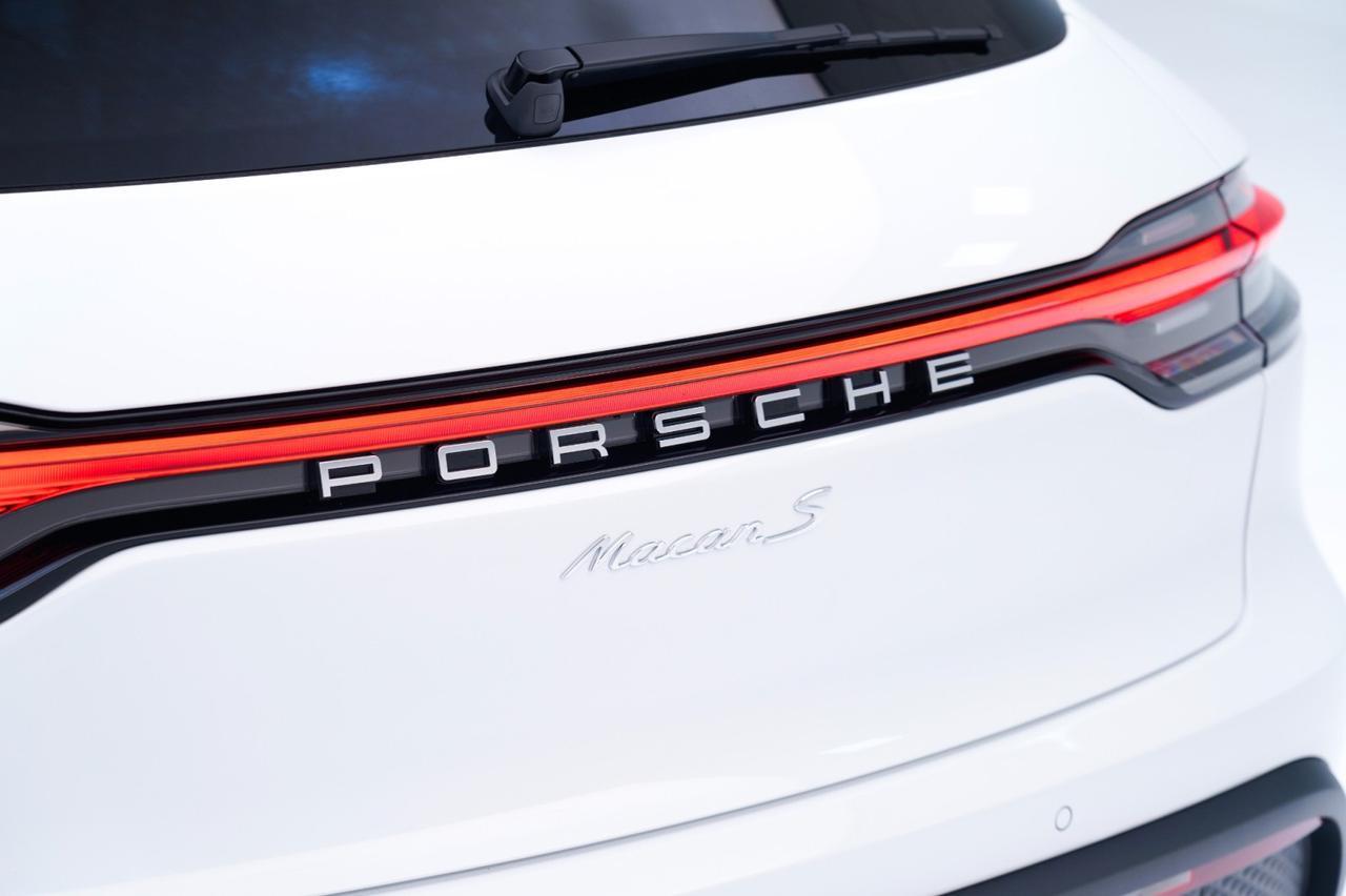 2026 Porsche Macan S Pompano Beach FL