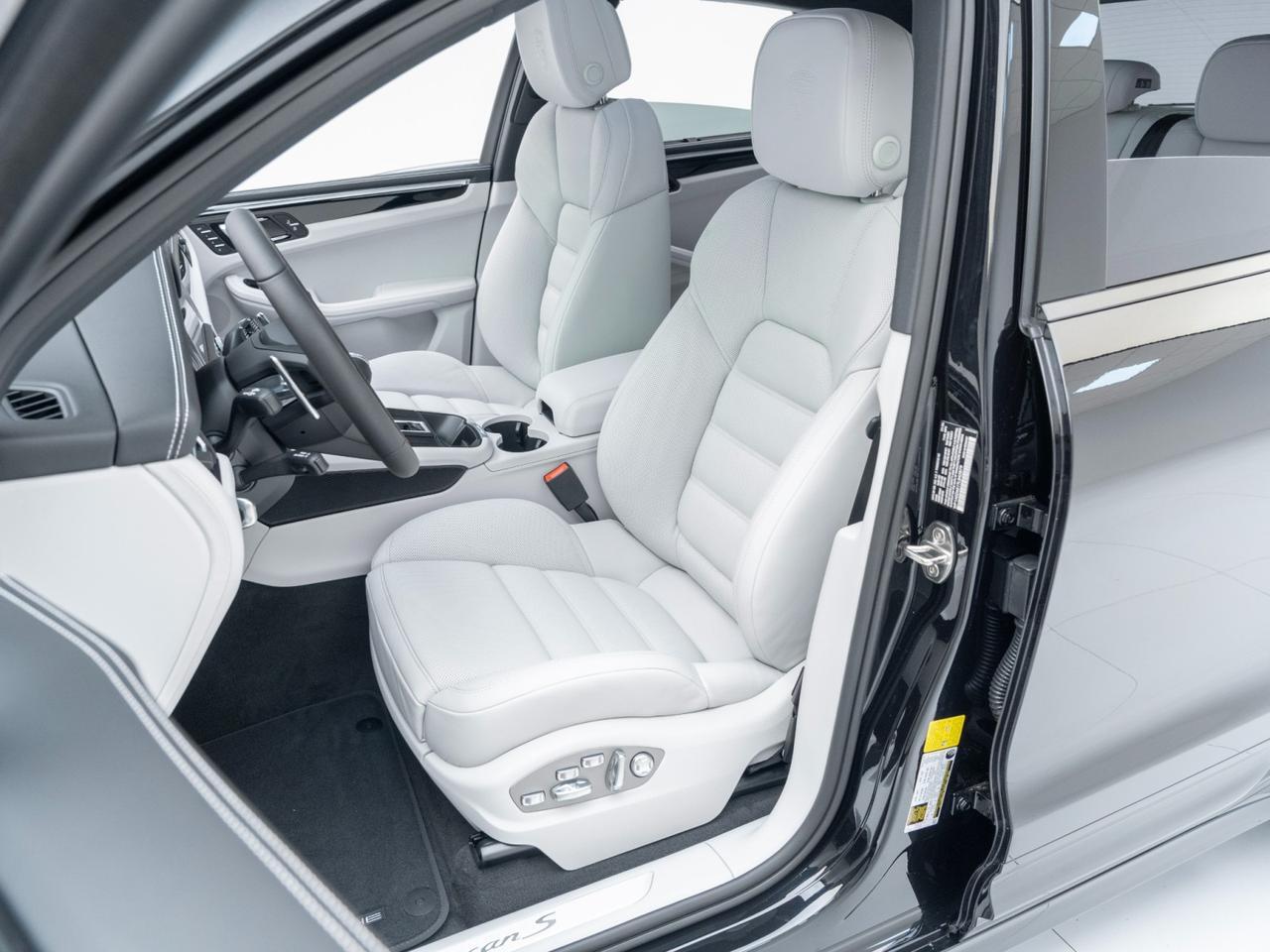 2026 Porsche Macan S Pompano Beach FL