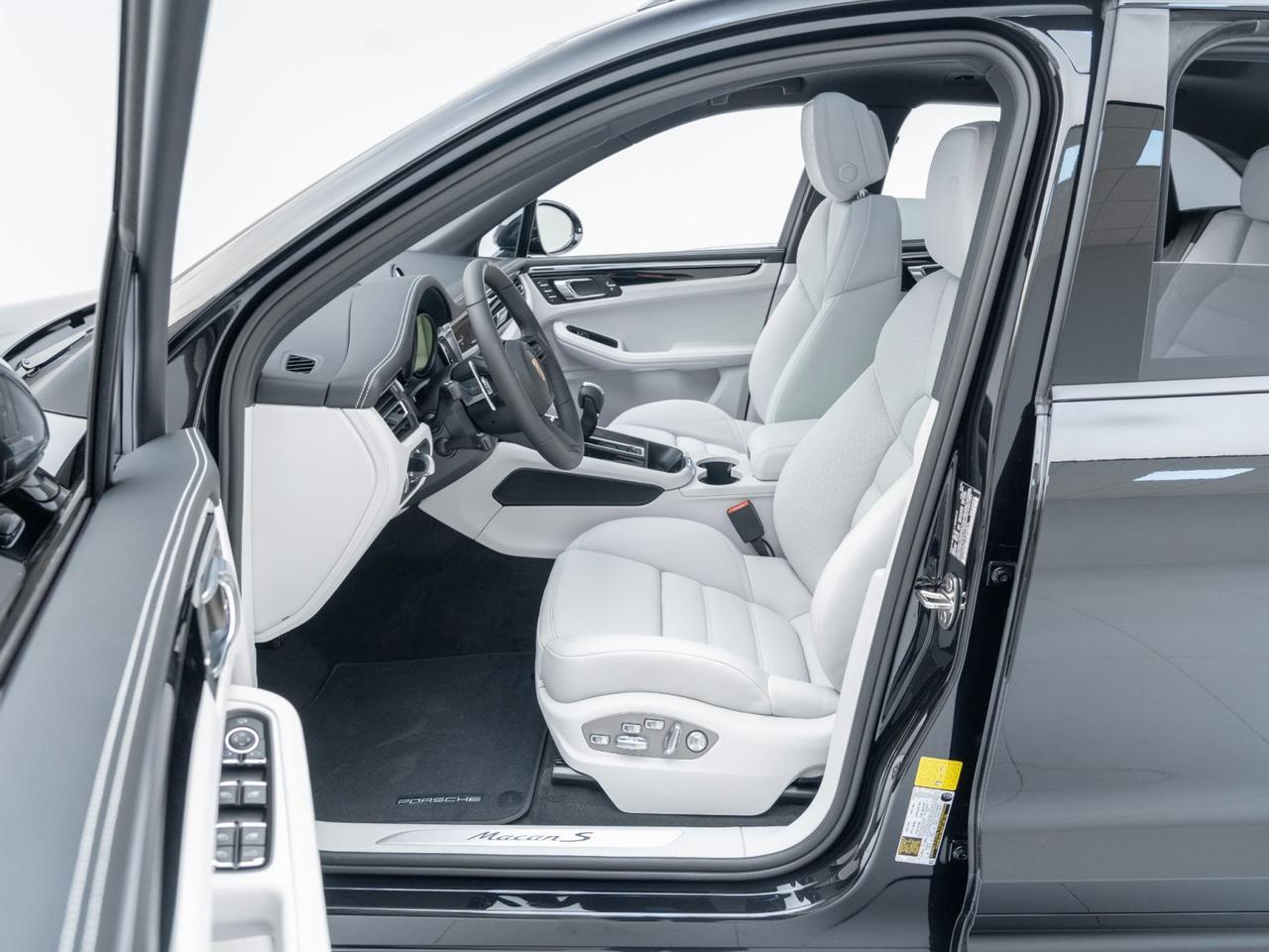 2026 Porsche Macan S Pompano Beach FL