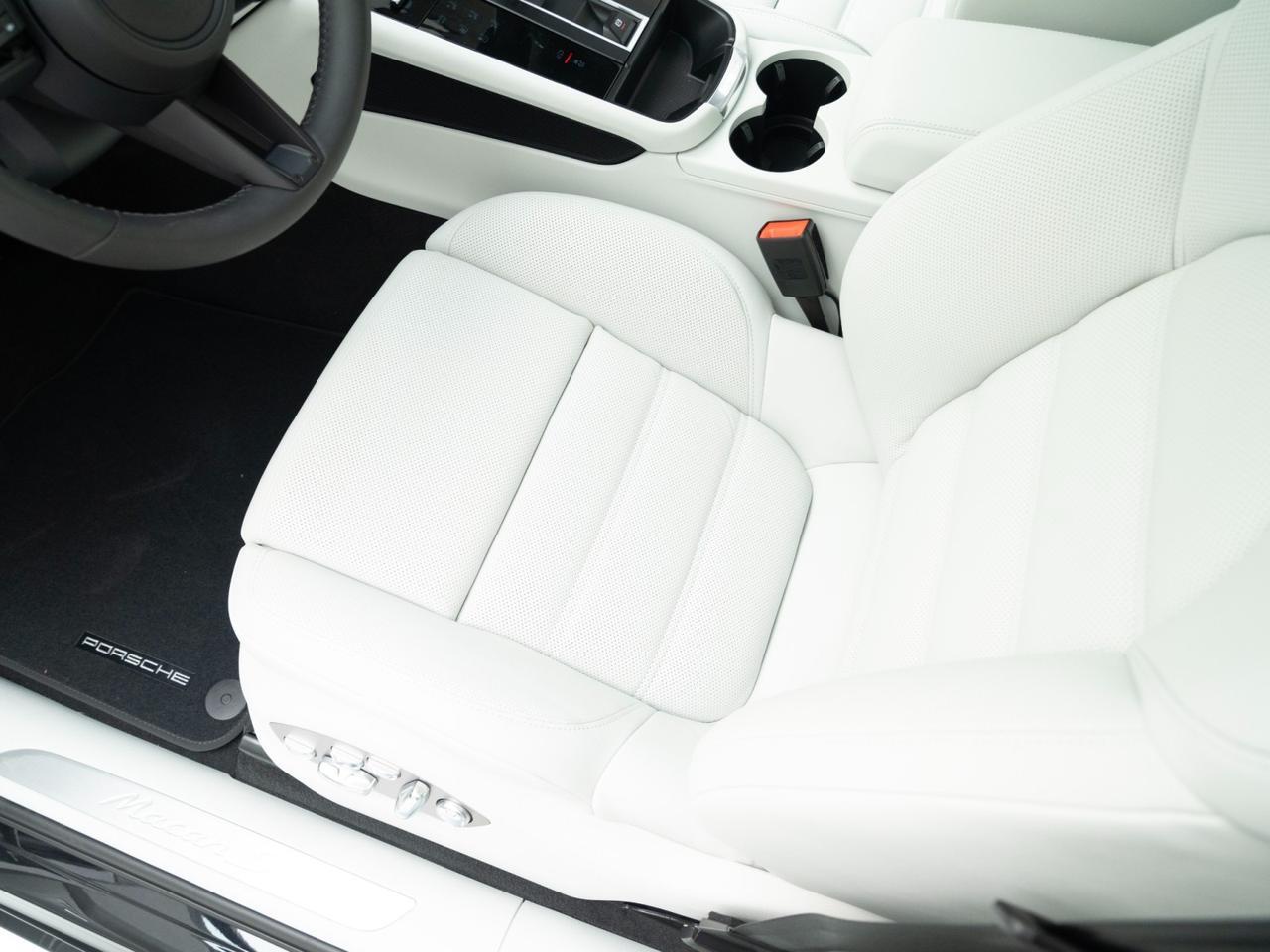 2026 Porsche Macan S Pompano Beach FL