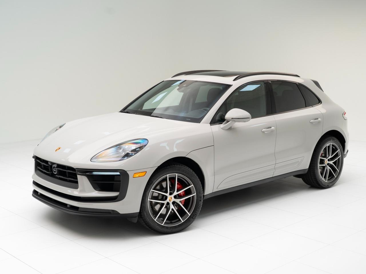 2026 Porsche Macan