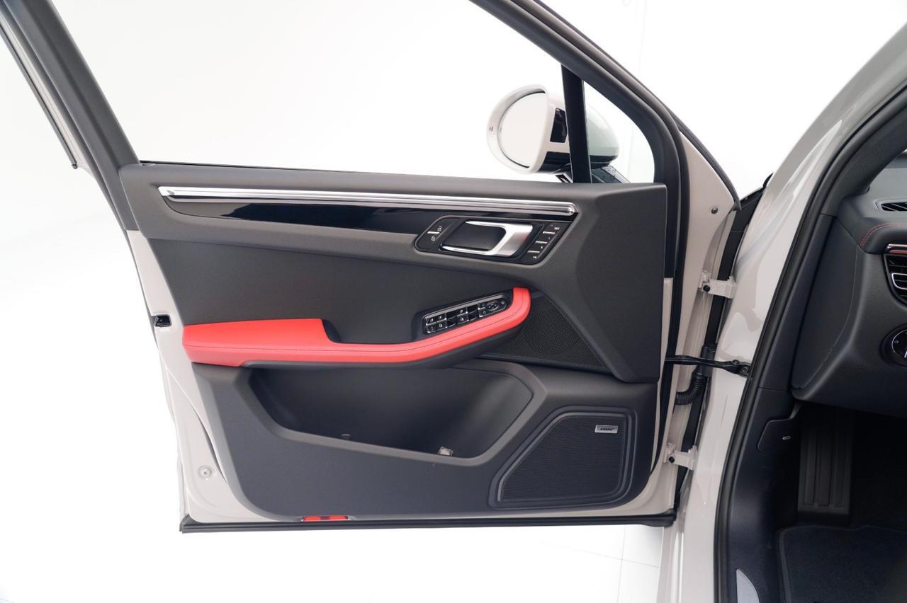 2026 Porsche Macan S Pompano Beach FL