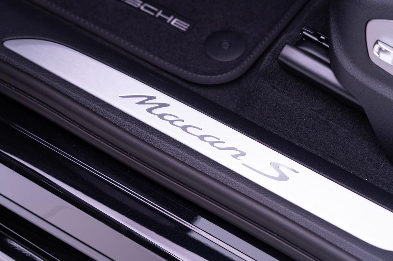 2026 Porsche Macan S Pompano Beach FL