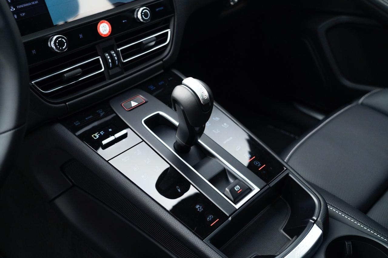 2026 Porsche Macan S Pompano Beach FL