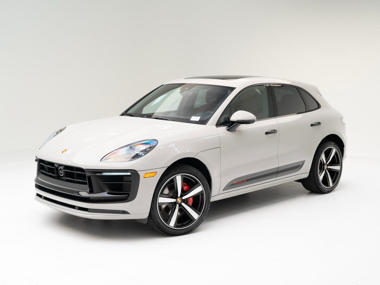 2026 Porsche Macan