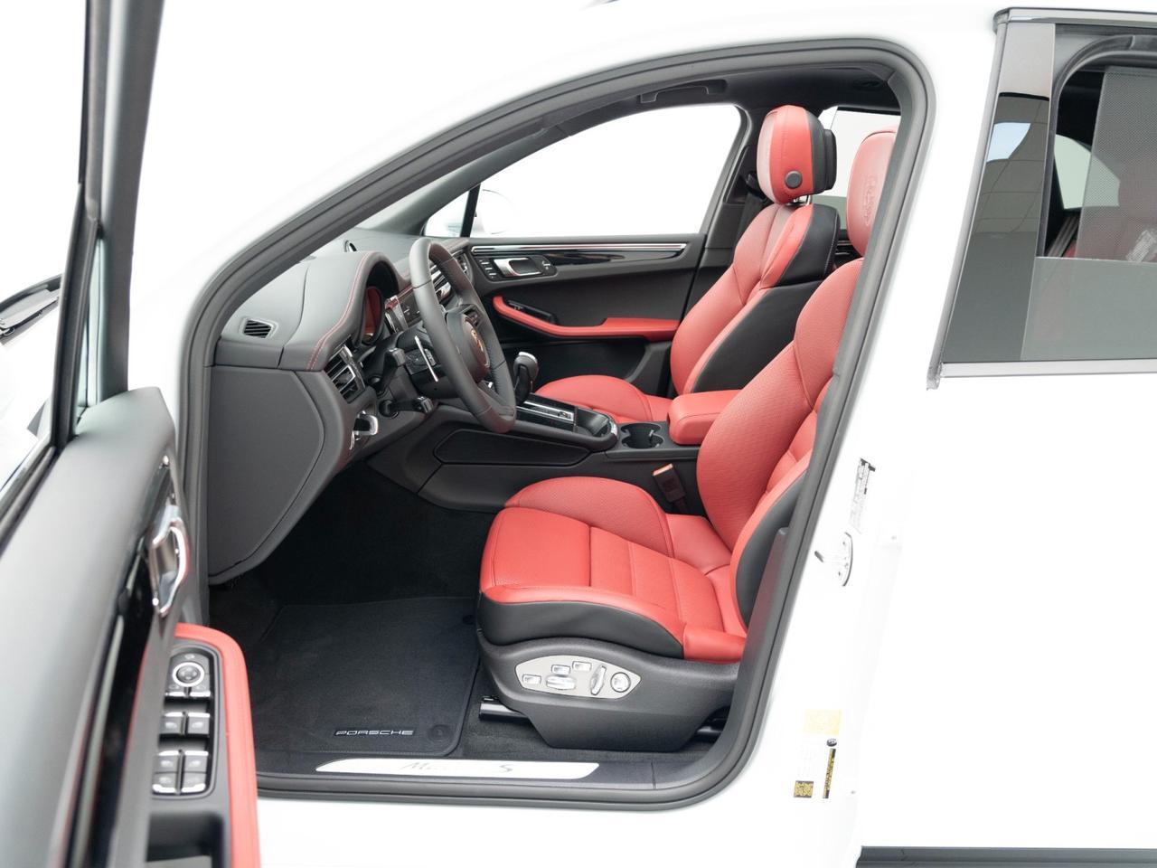 2026 Porsche Macan S Pompano Beach FL