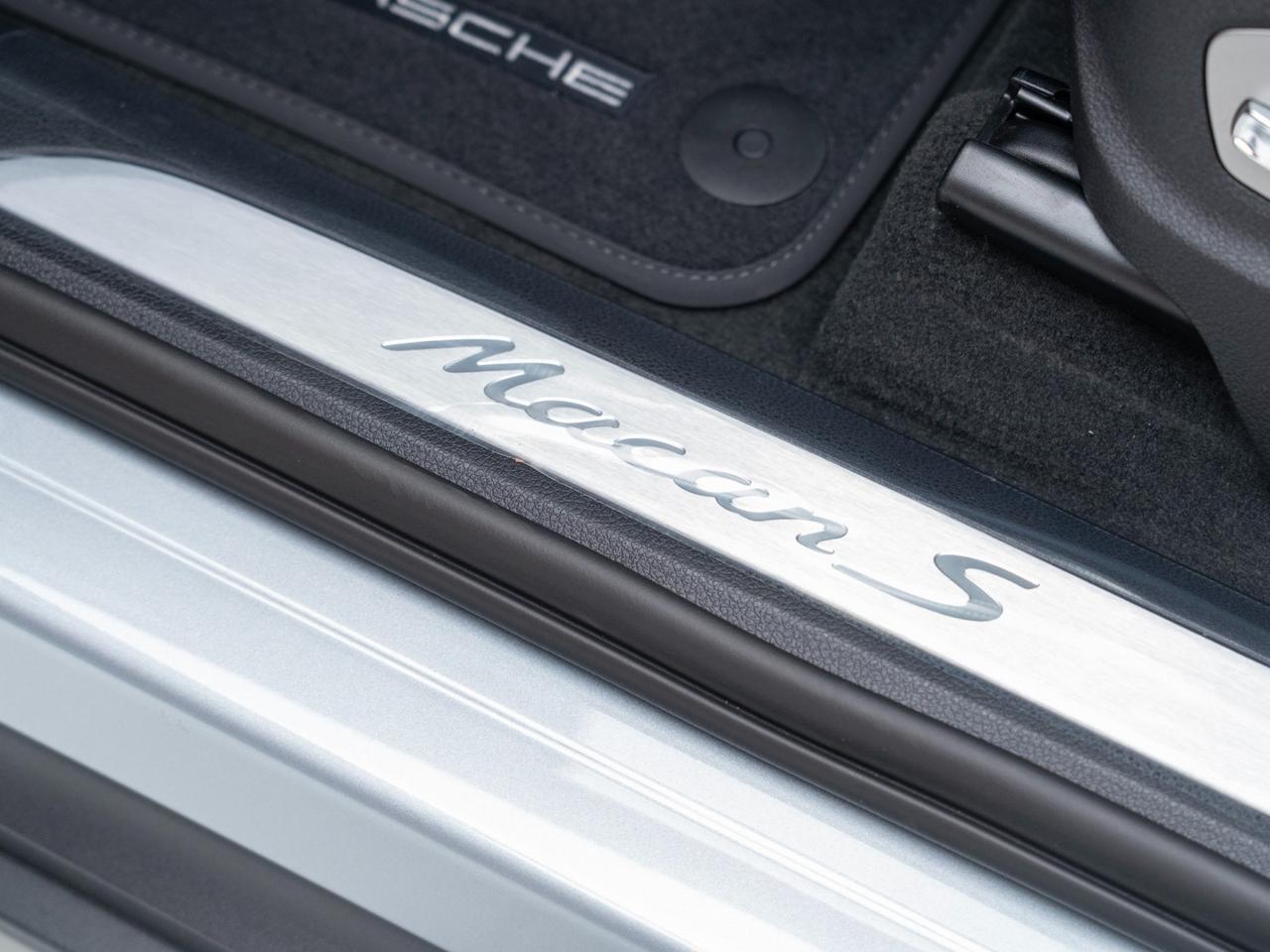 2026 Porsche Macan S Pompano Beach FL