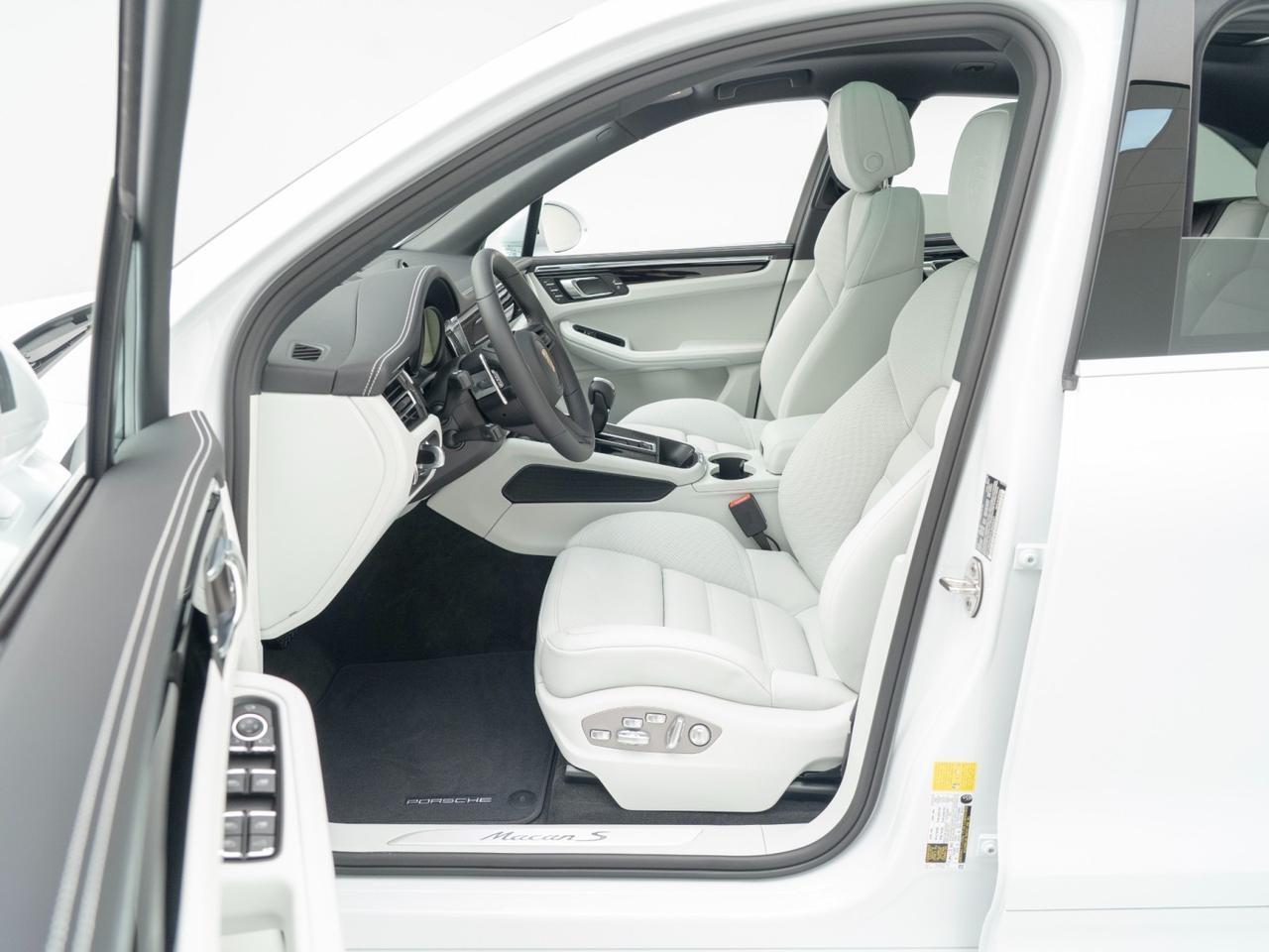 2026 Porsche Macan S Pompano Beach FL