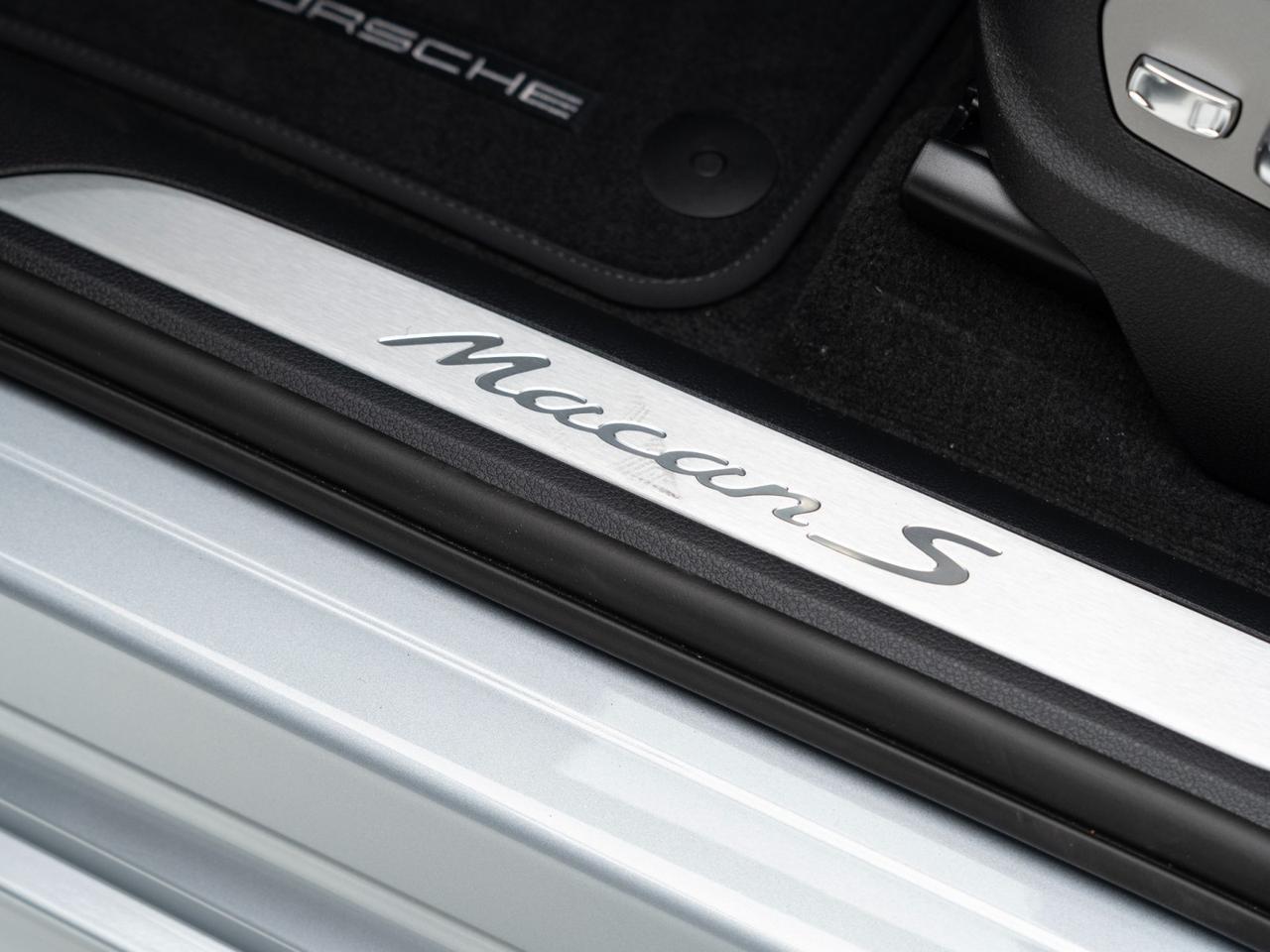 2026 Porsche Macan S Pompano Beach FL