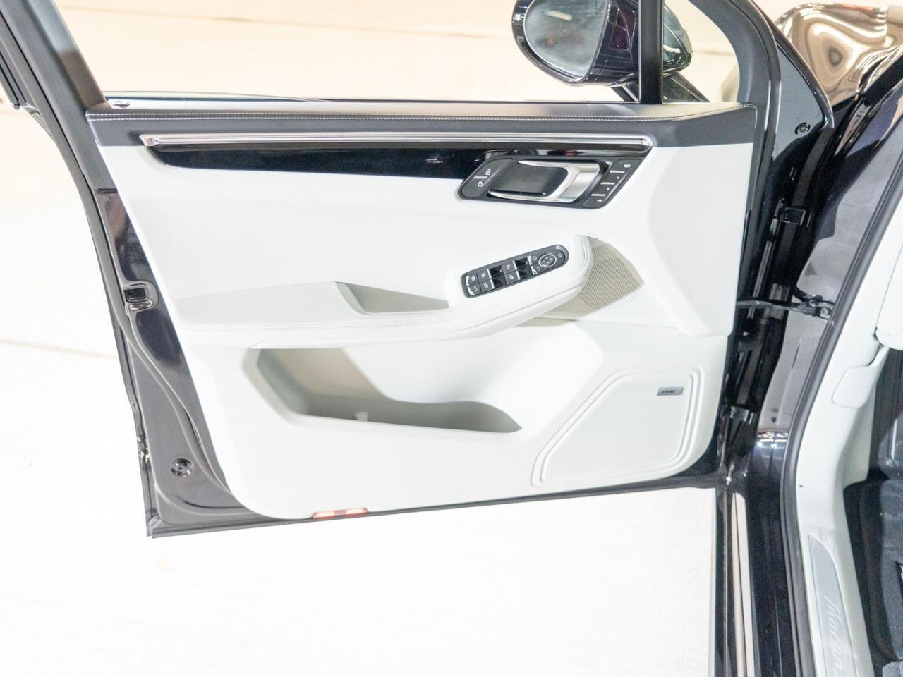 2026 Porsche Macan S Pompano Beach FL