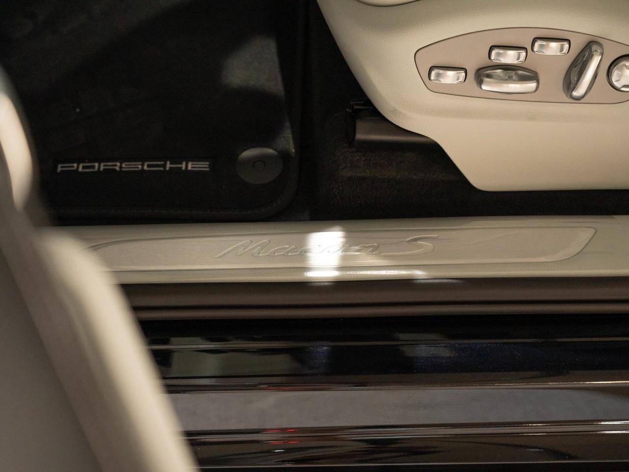2026 Porsche Macan S Pompano Beach FL