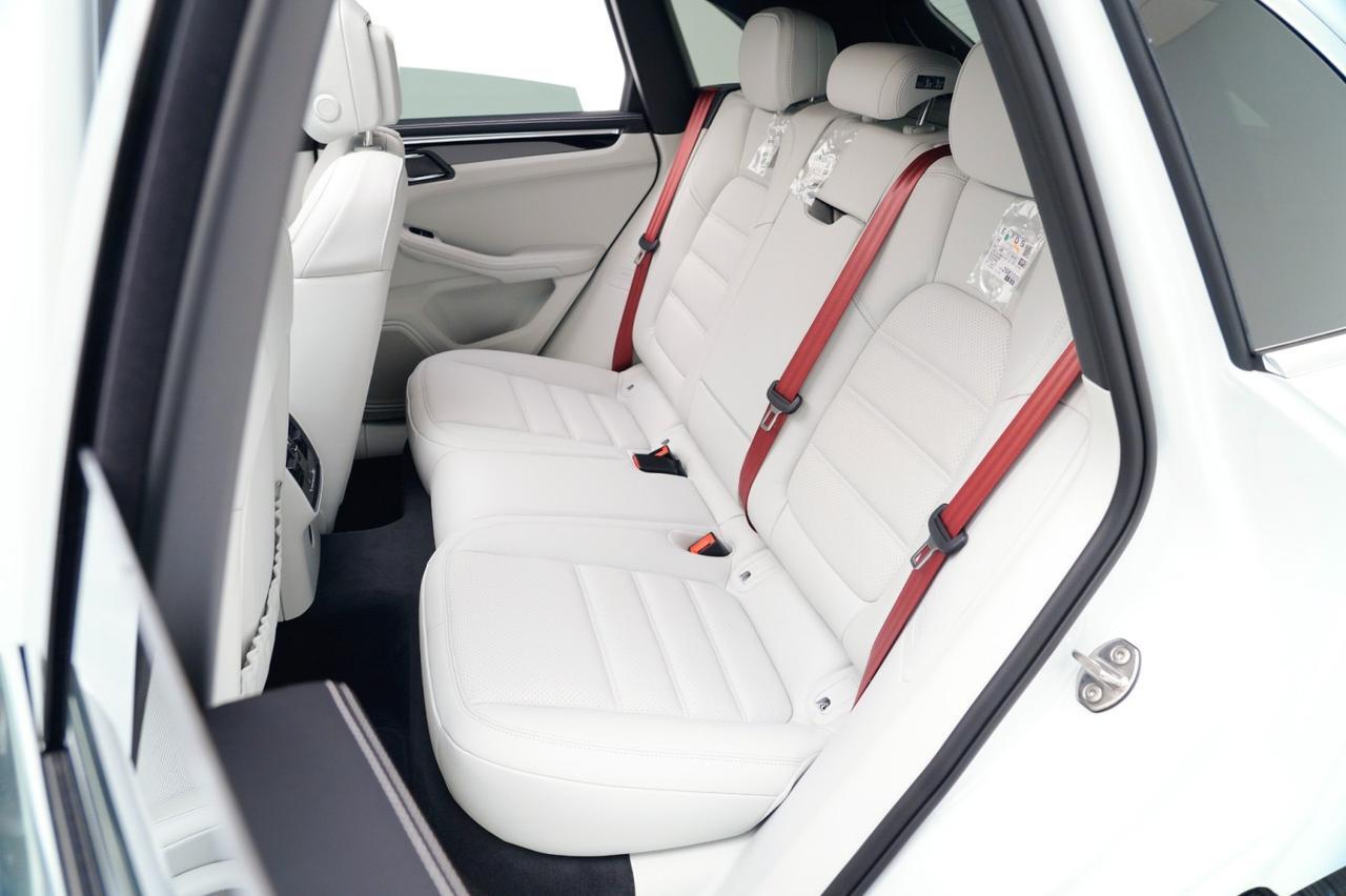 2026 Porsche Macan S Pompano Beach FL