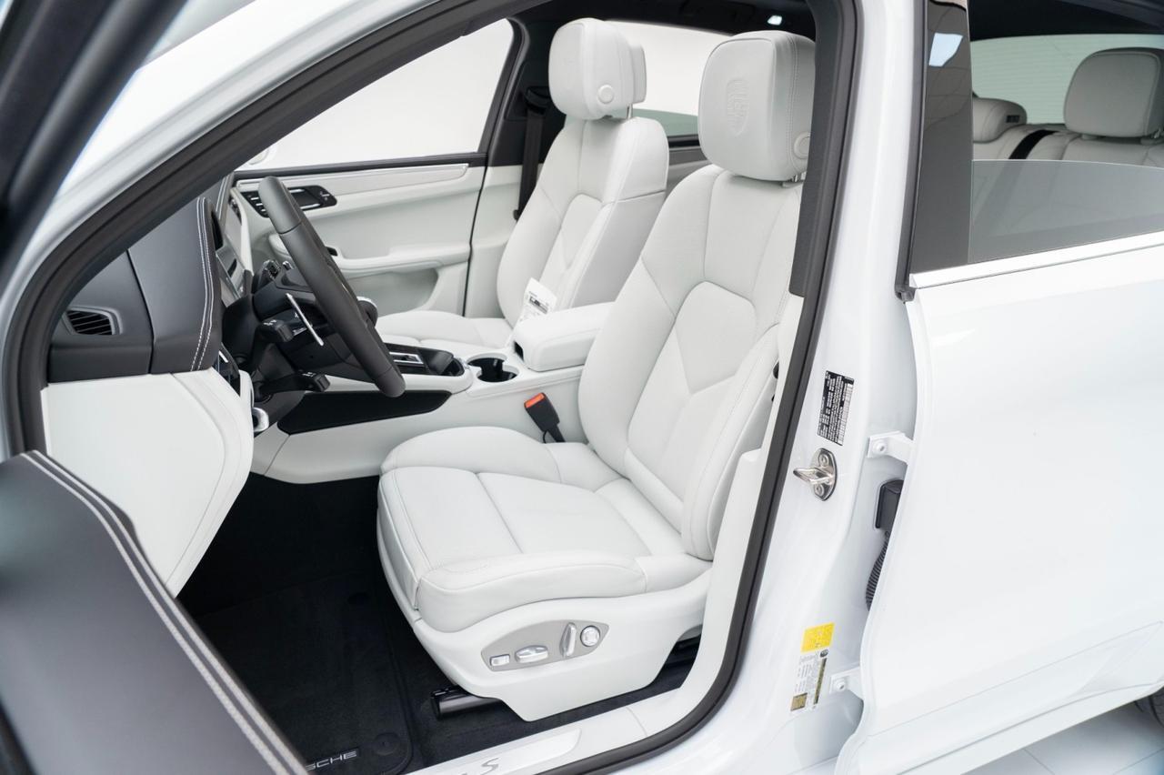 2026 Porsche Macan S Pompano Beach FL