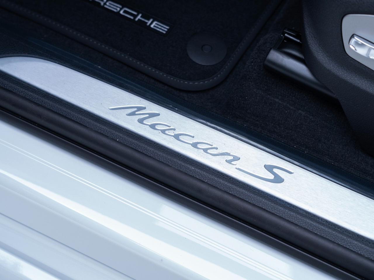 2026 Porsche Macan S Pompano Beach FL