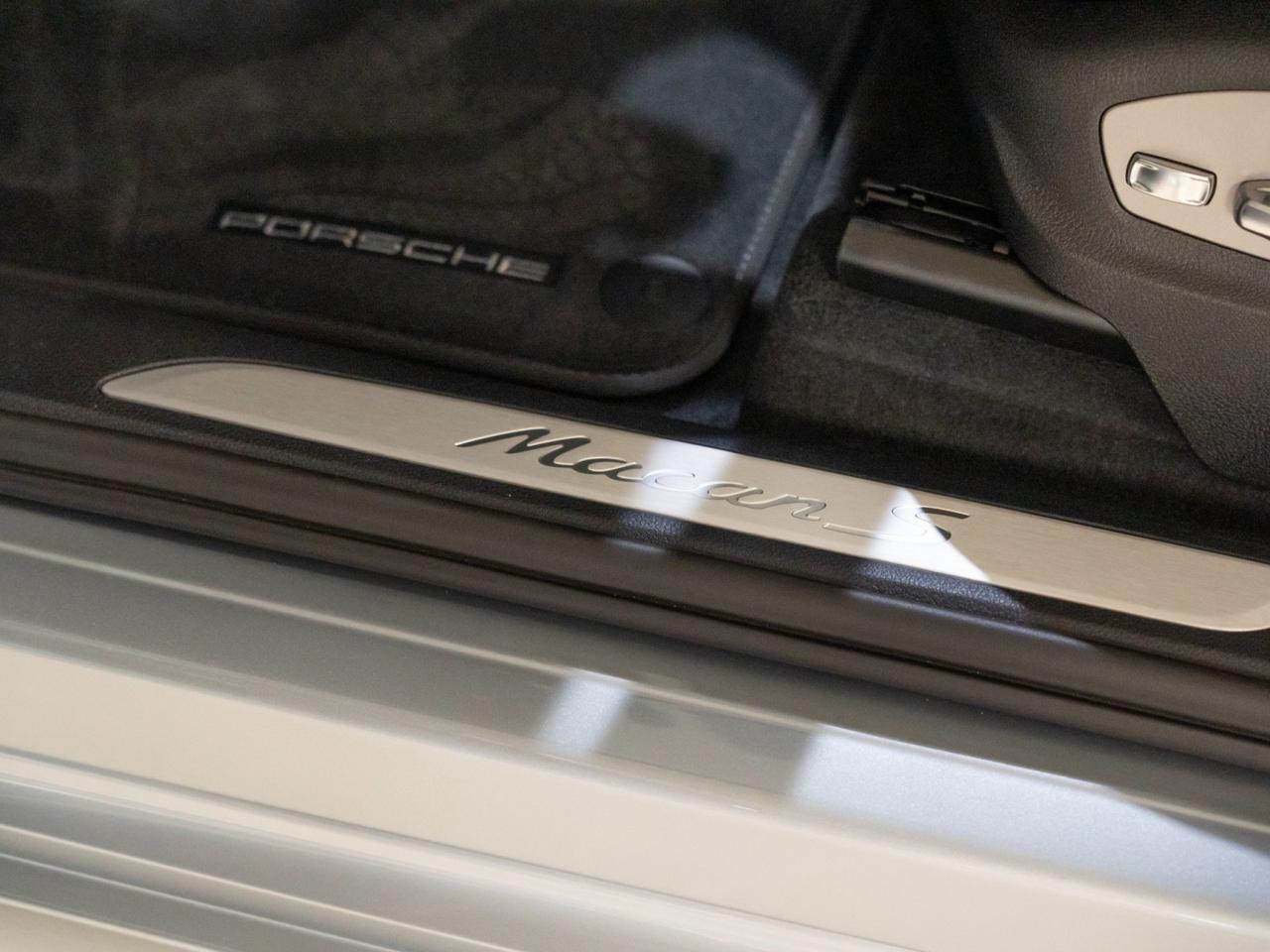 2026 Porsche Macan S Pompano Beach FL
