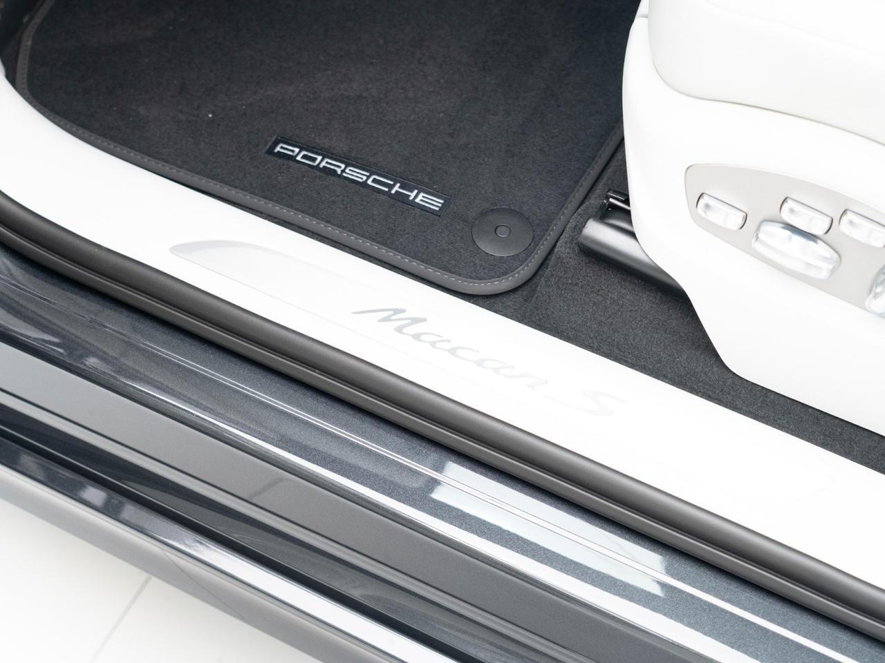 2026 Porsche Macan S Pompano Beach FL