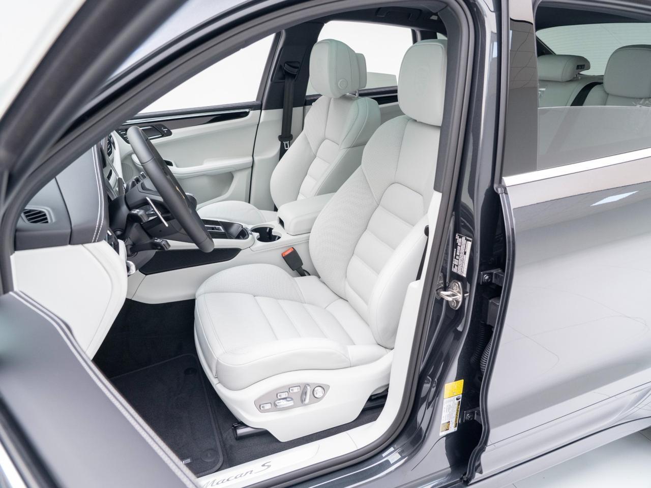 2026 Porsche Macan S Pompano Beach FL