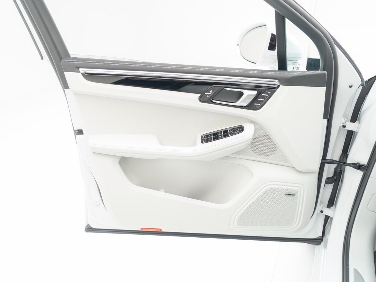 2026 Porsche Macan S Pompano Beach FL