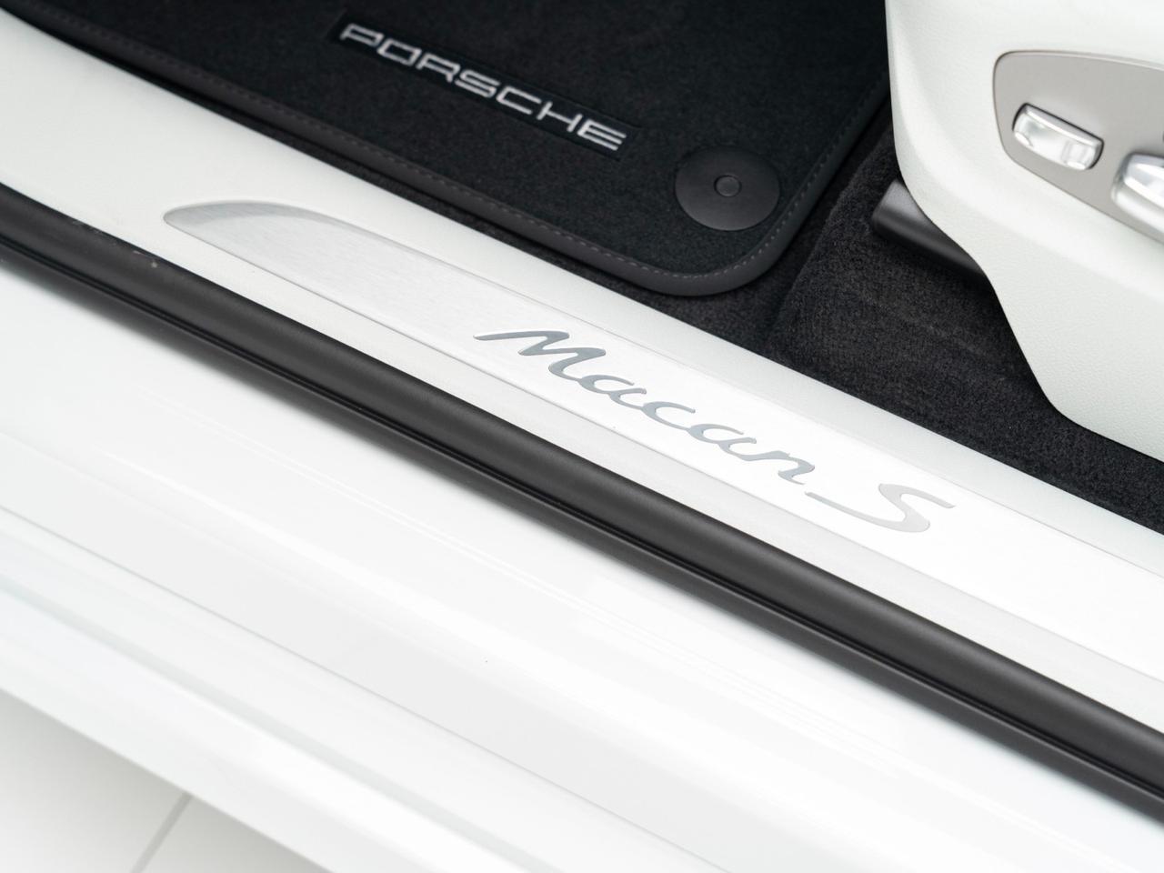 2026 Porsche Macan S Pompano Beach FL