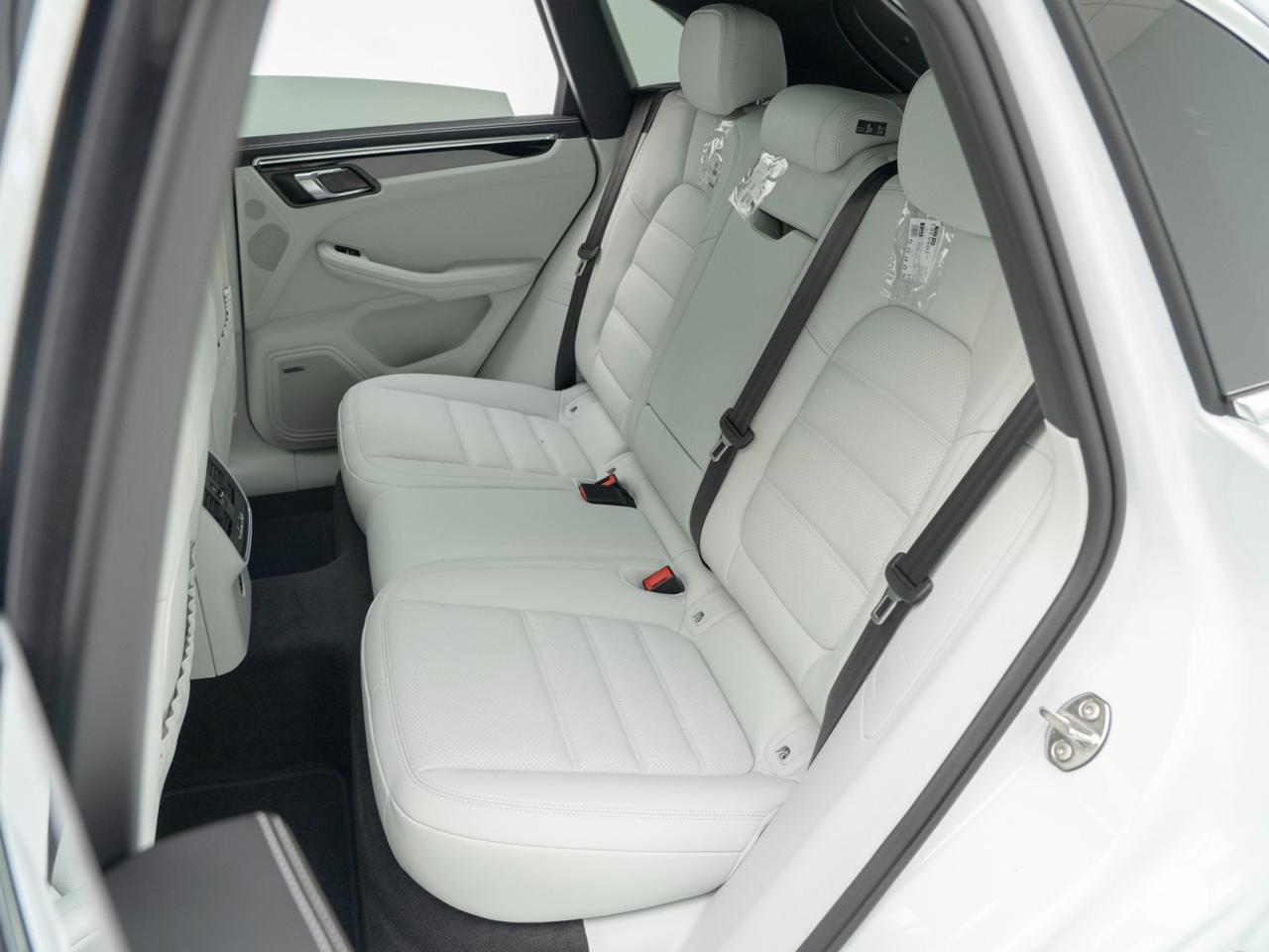 2026 Porsche Macan S Pompano Beach FL