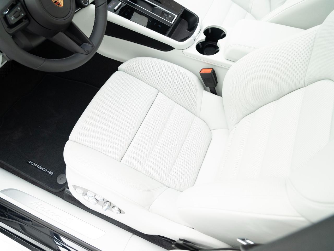 2026 Porsche Macan S Pompano Beach FL