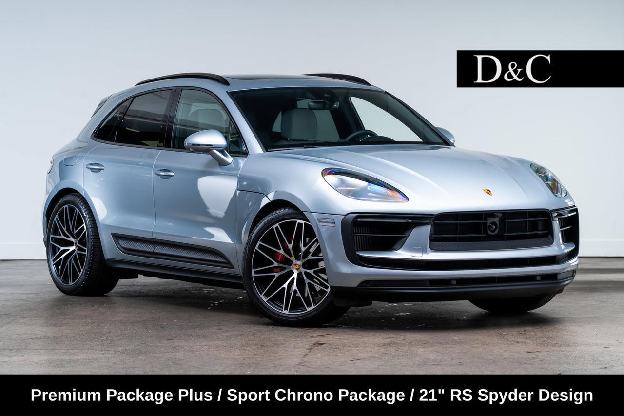 2026 Porsche Macan S Premium Package Plus / Sport Chrono Package