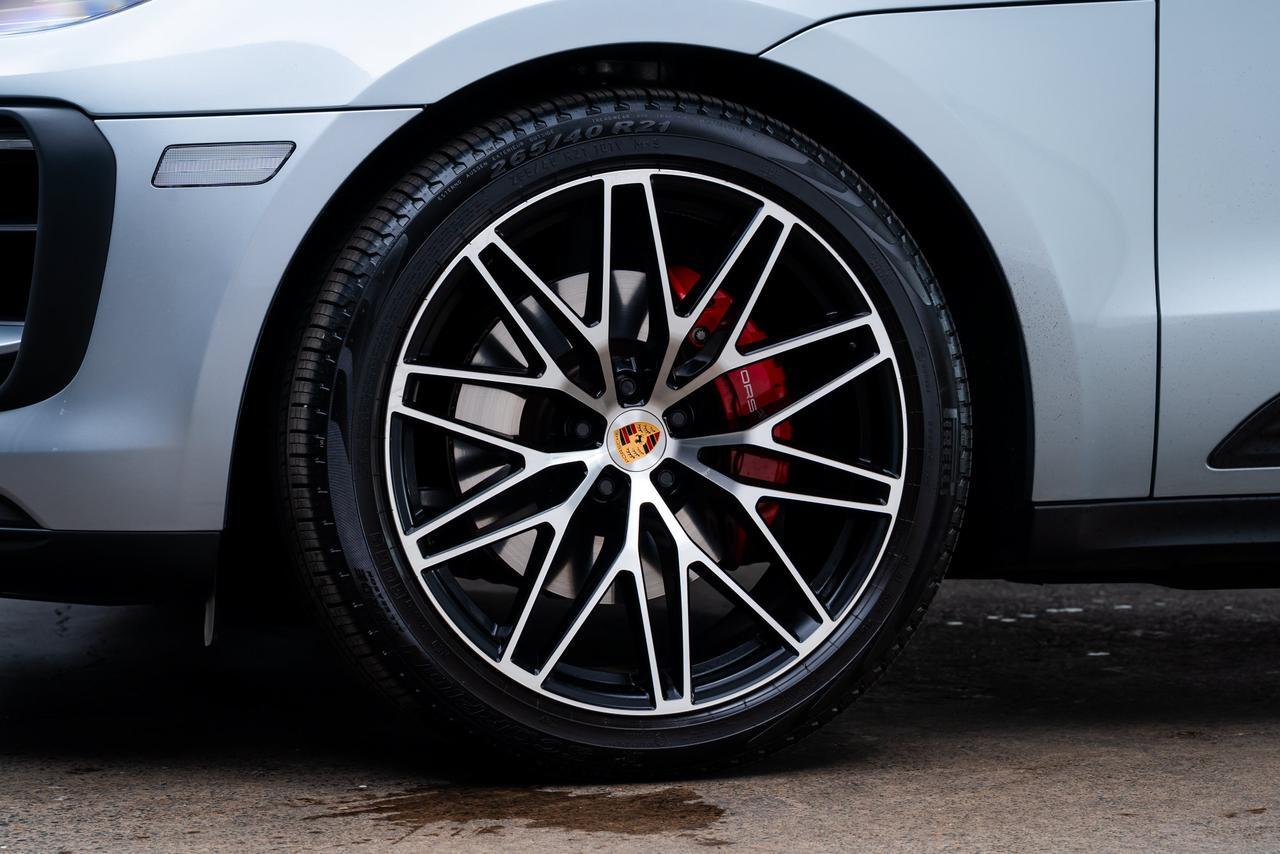 2026 Porsche Macan S Premium Package Plus / Sport Chrono Package Portland OR