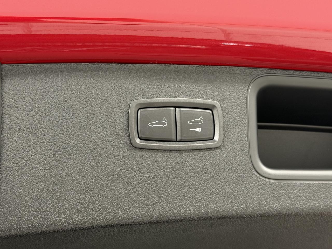 2026 Porsche Macan T Newark DE