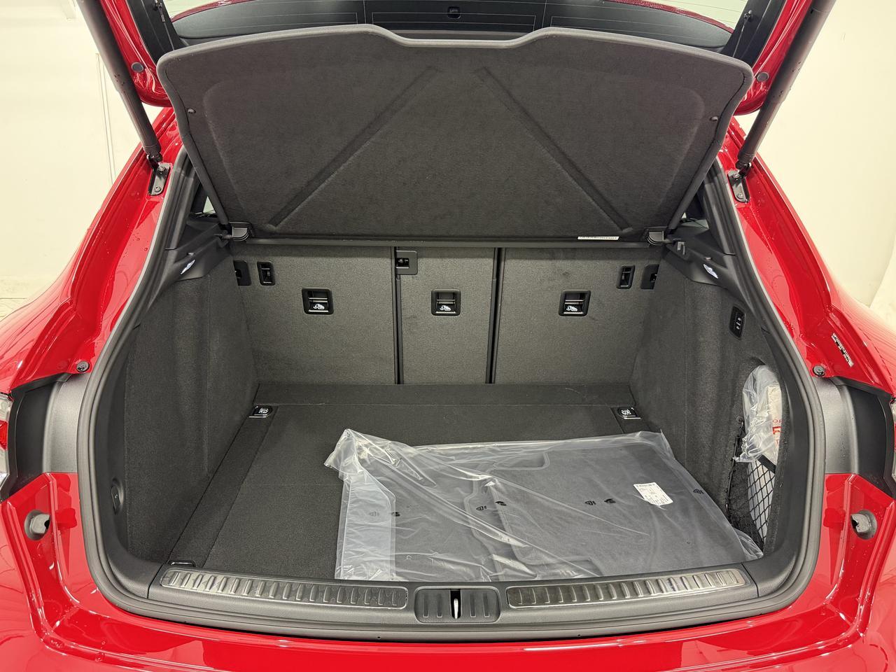 2026 Porsche Macan T Newark DE