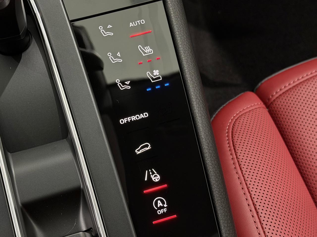 2026 Porsche Macan T Newark DE