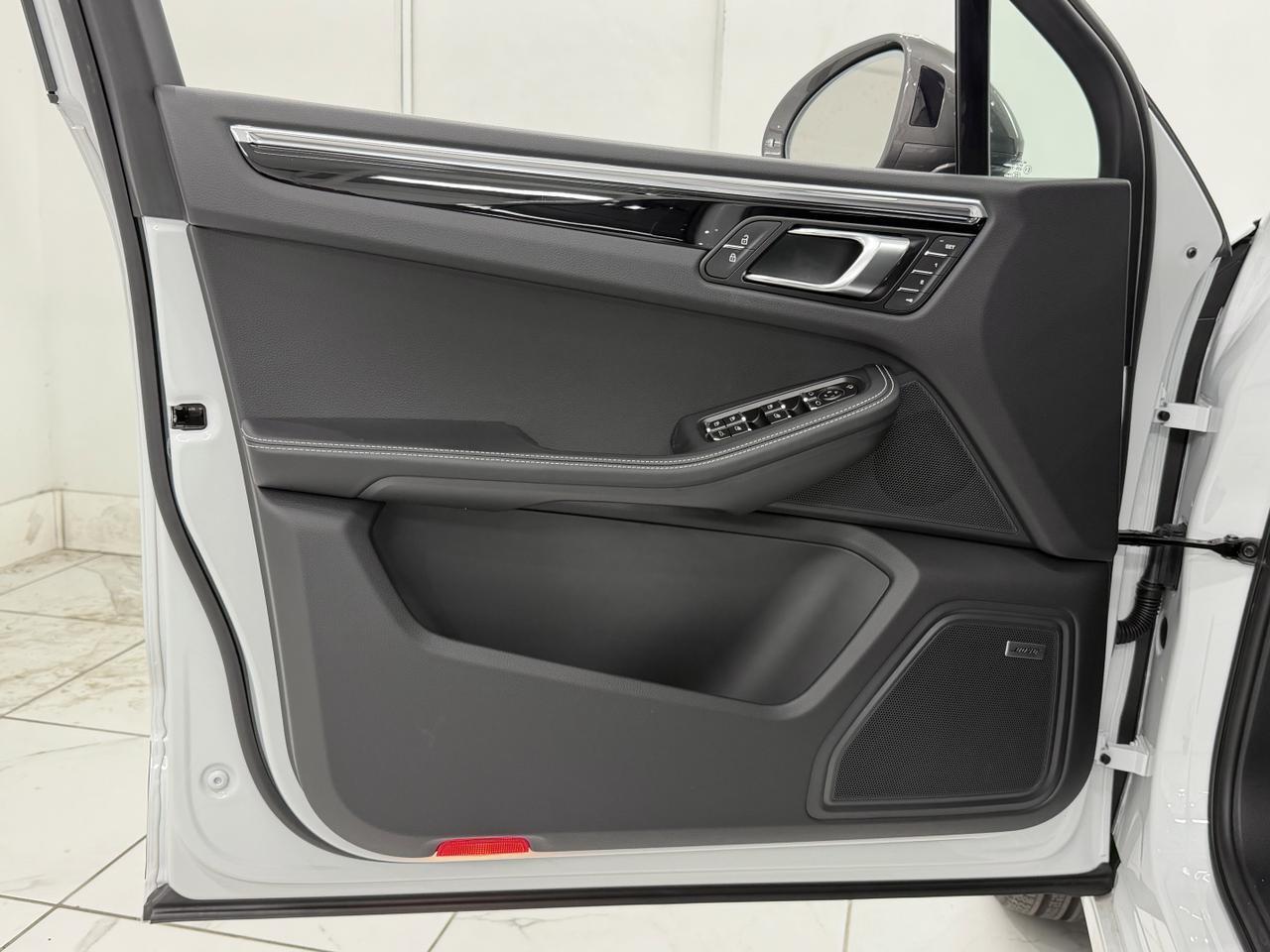 2026 Porsche Macan T Newark DE